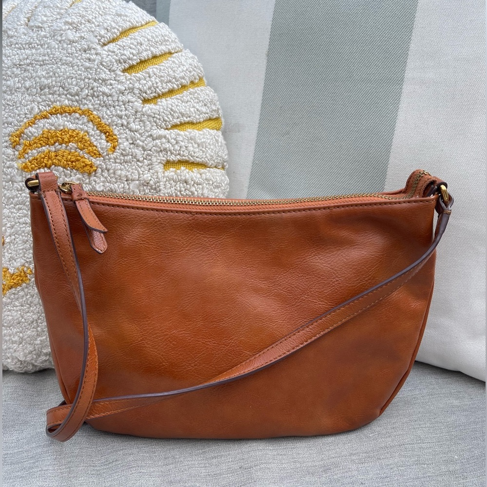 Banana Republic Leather Crossbody Bag